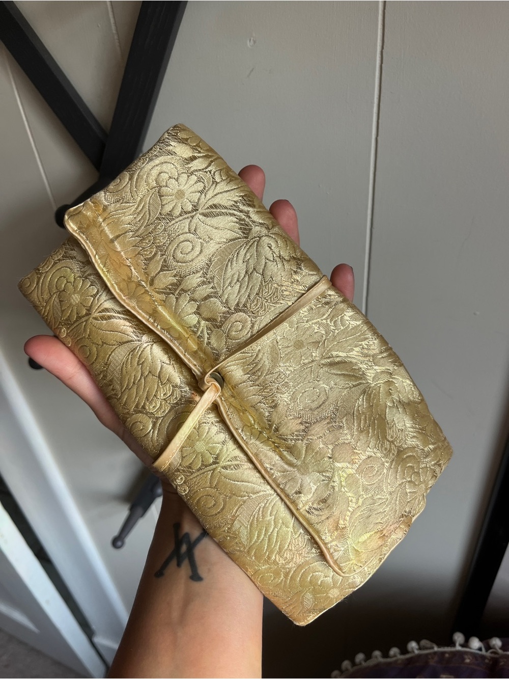 Vintage Elegant Gold Brocade Jewelry Roll Bag